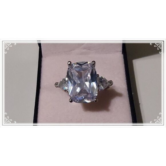 Stunning 8 Ct. Emerald & Trillion Cut Genuine Diamond Simulant Bridal Ring Sz 8 - Picture 1 of 5